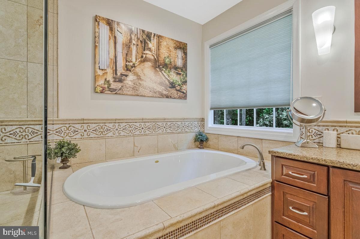 8809 Cottongrass Street photo 40