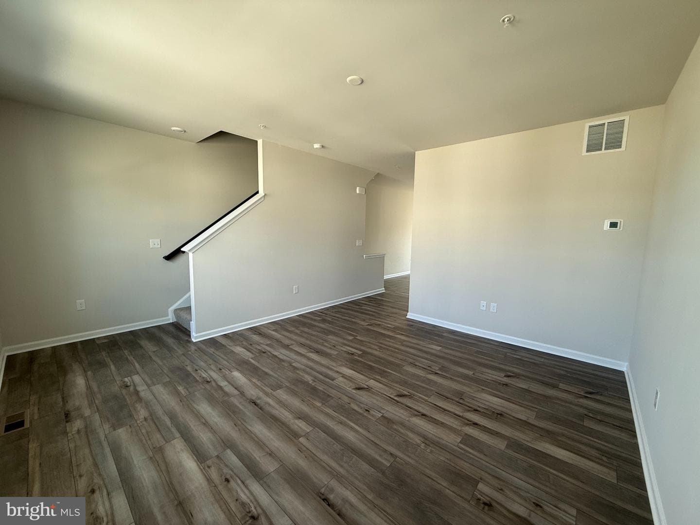 5567 Marksburg Place photo 12