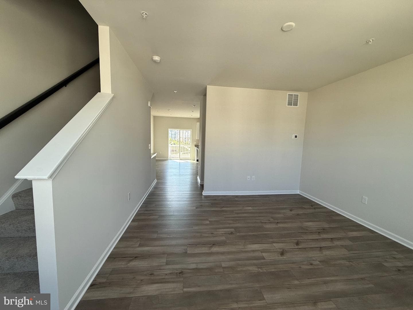 5567 Marksburg Place photo 9