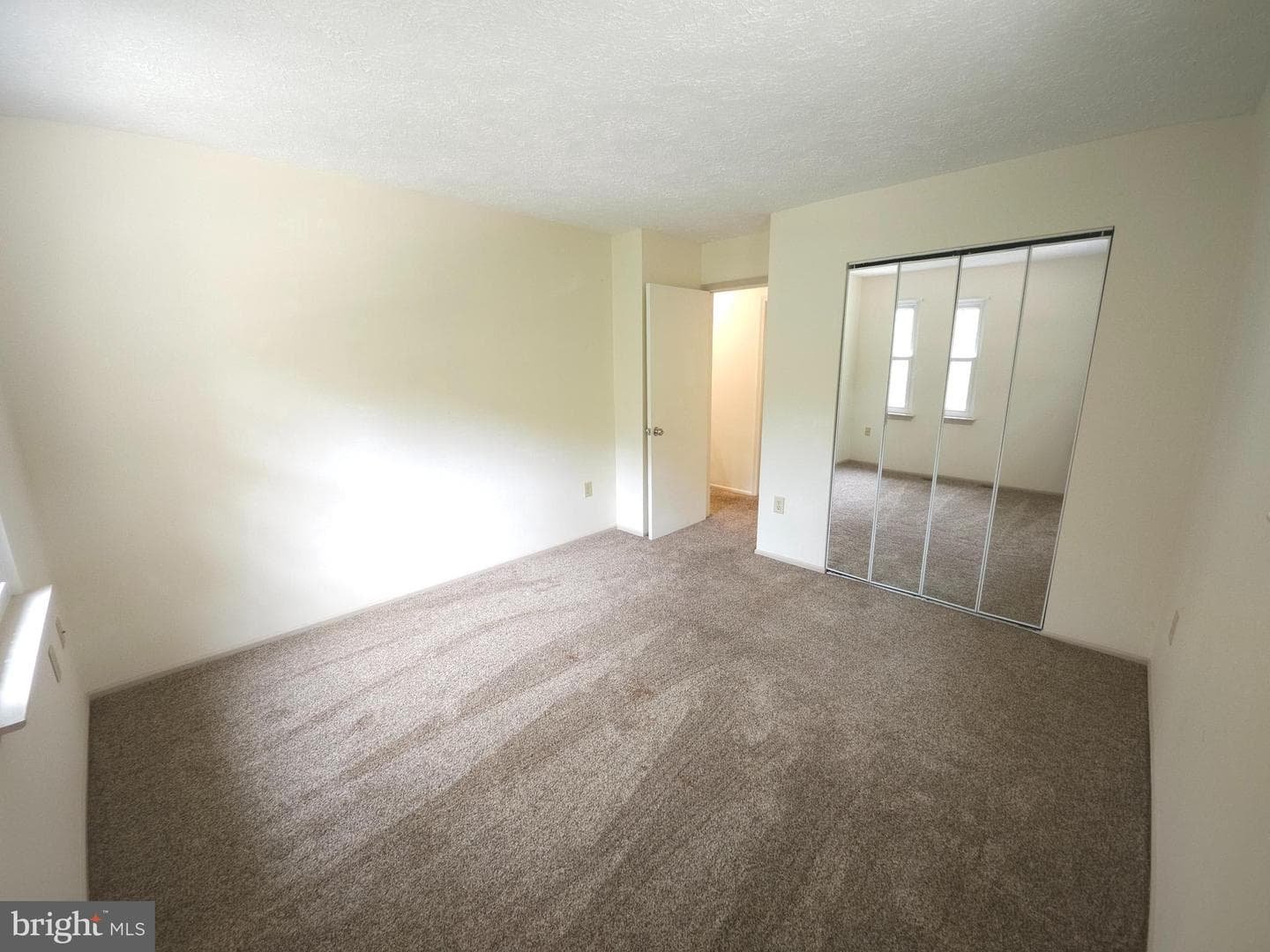 3058 Endicott Court photo 32