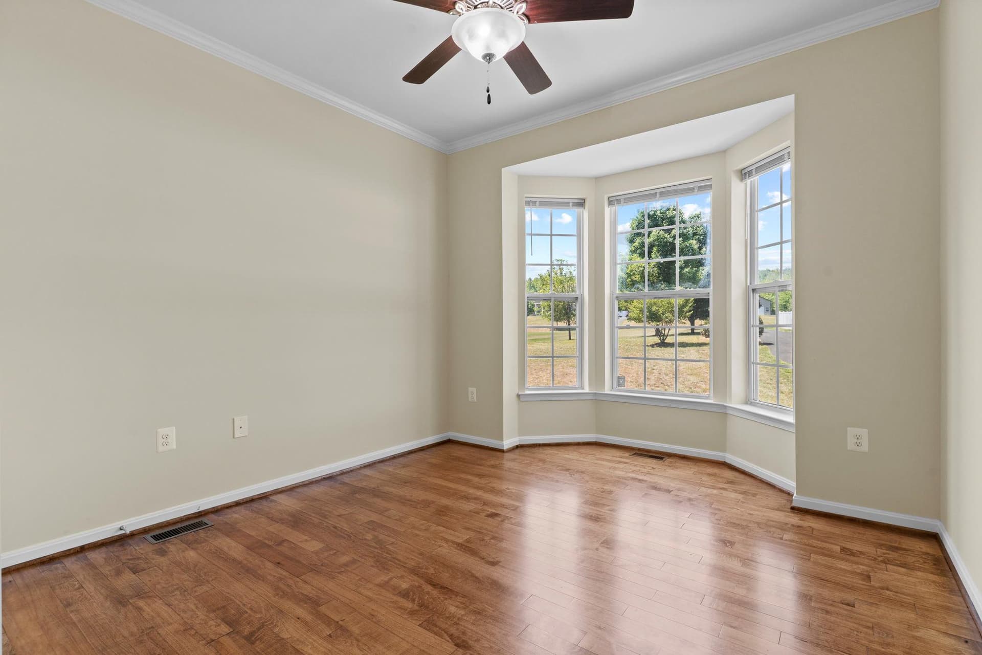 15820 Chalice Vine Court photo 16