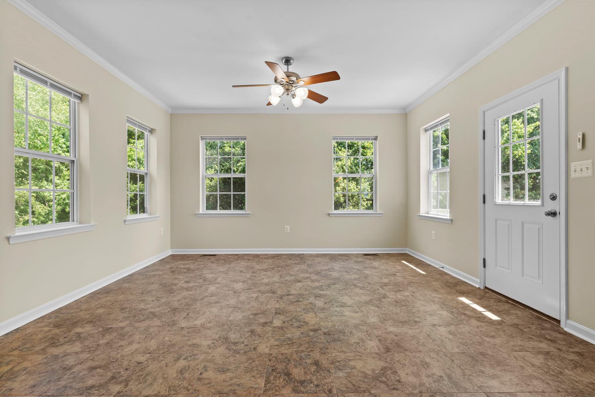 15820 Chalice Vine Court photo 9
