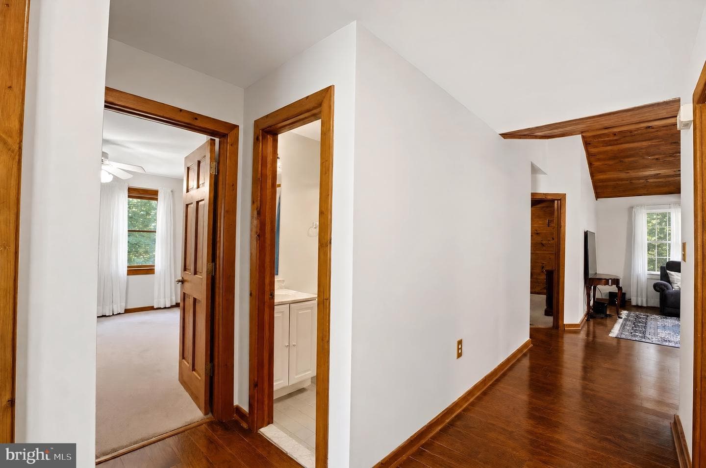 14575 Honeysuckle Way photo 11
