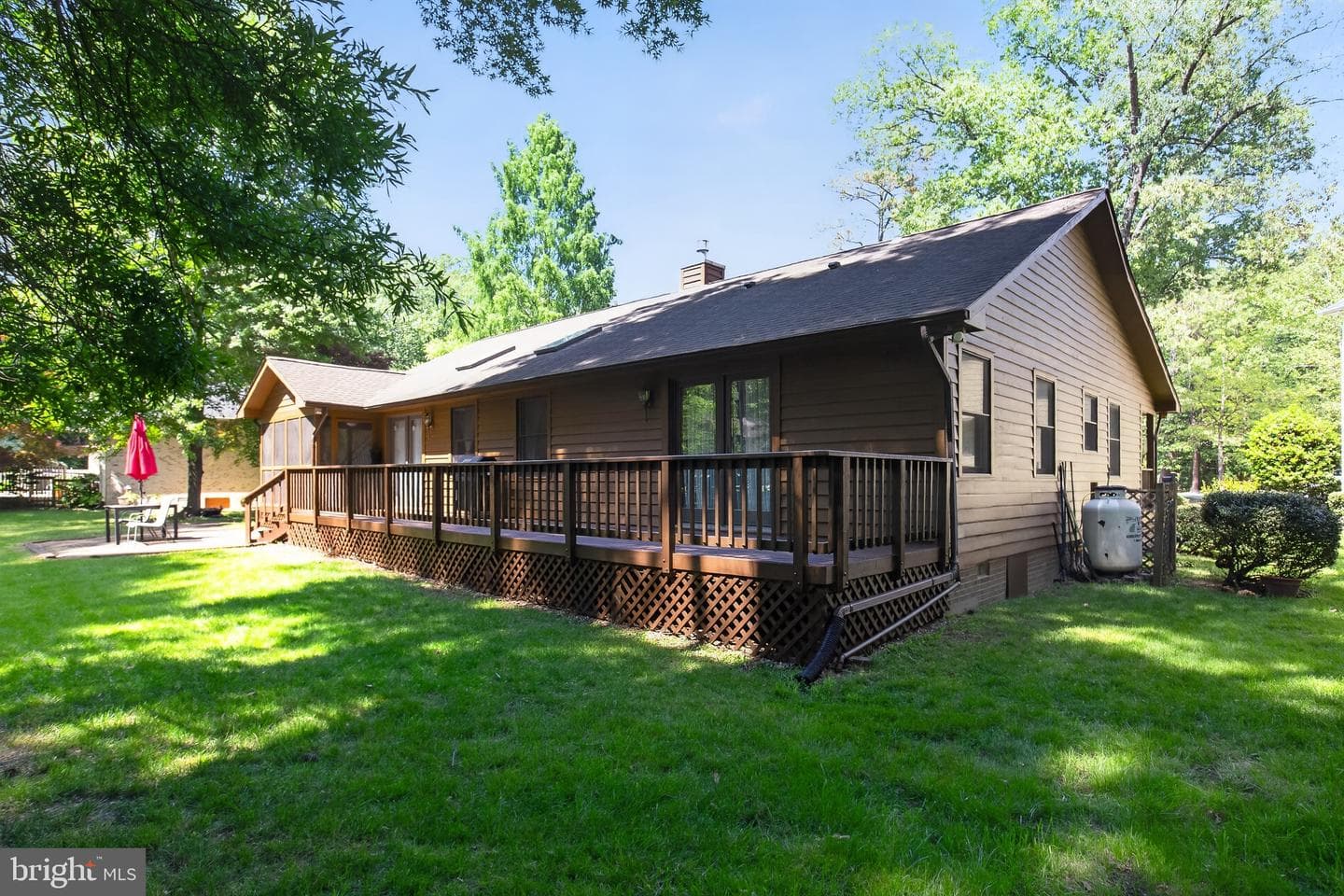 14575 Honeysuckle Way photo 17