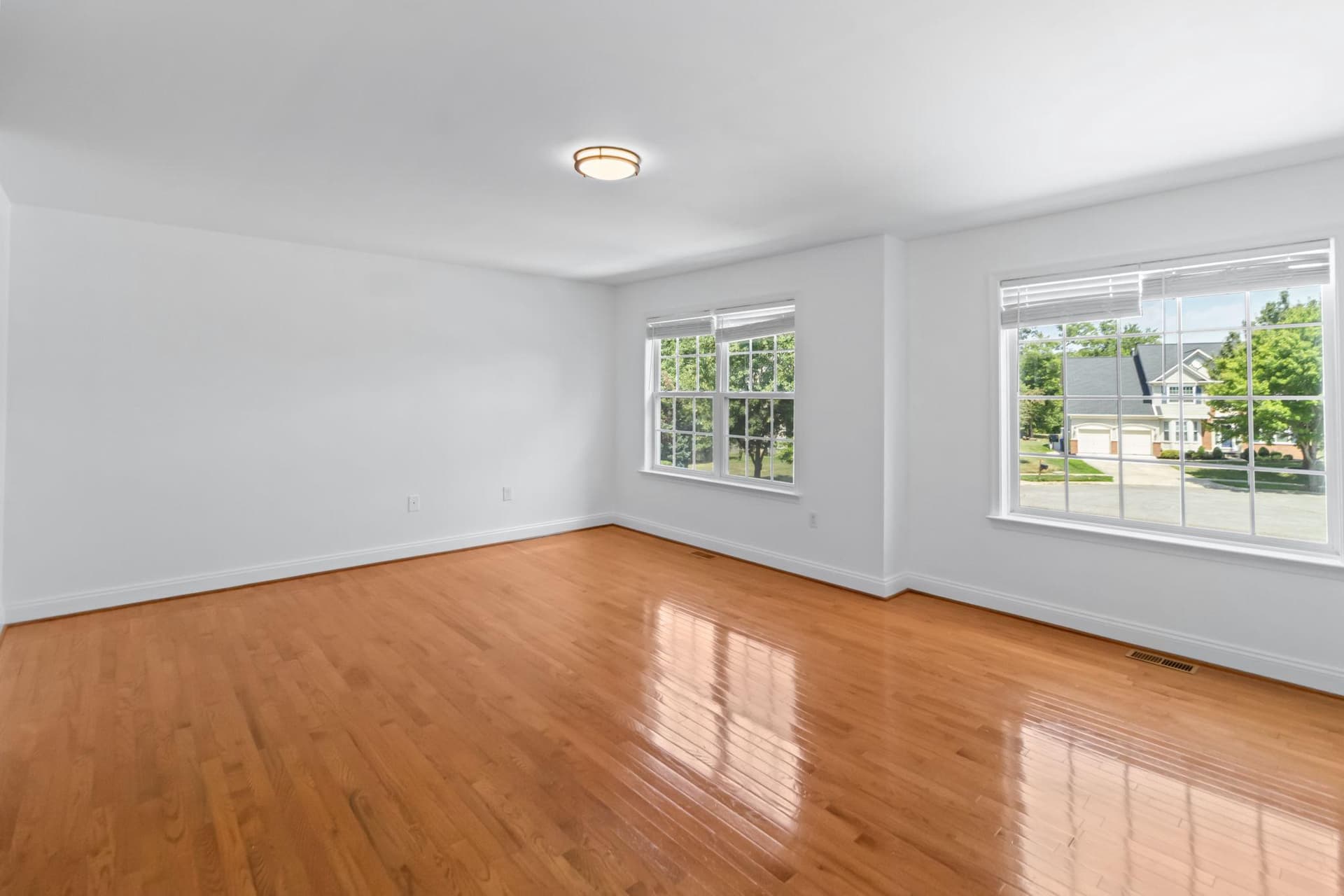 7753 Picadilly Court photo 12