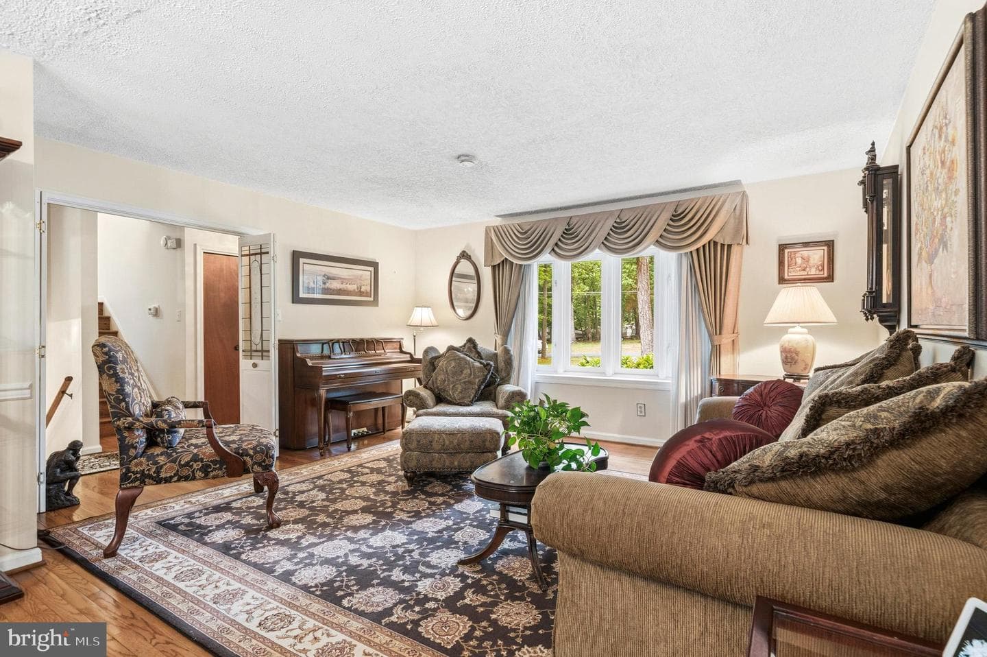 9618 Randall Drive photo 11