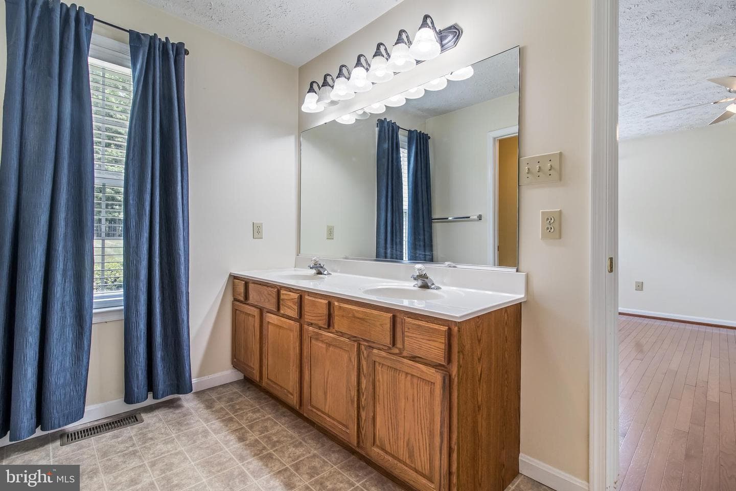 7790 Traeleigh Lane photo 49