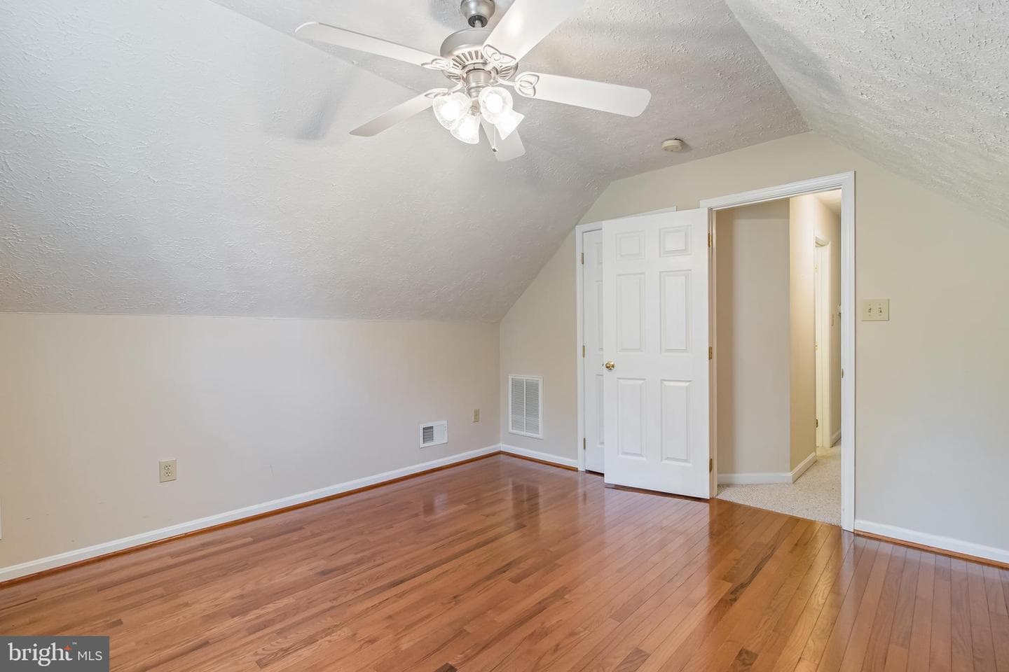 7790 Traeleigh Lane photo 56