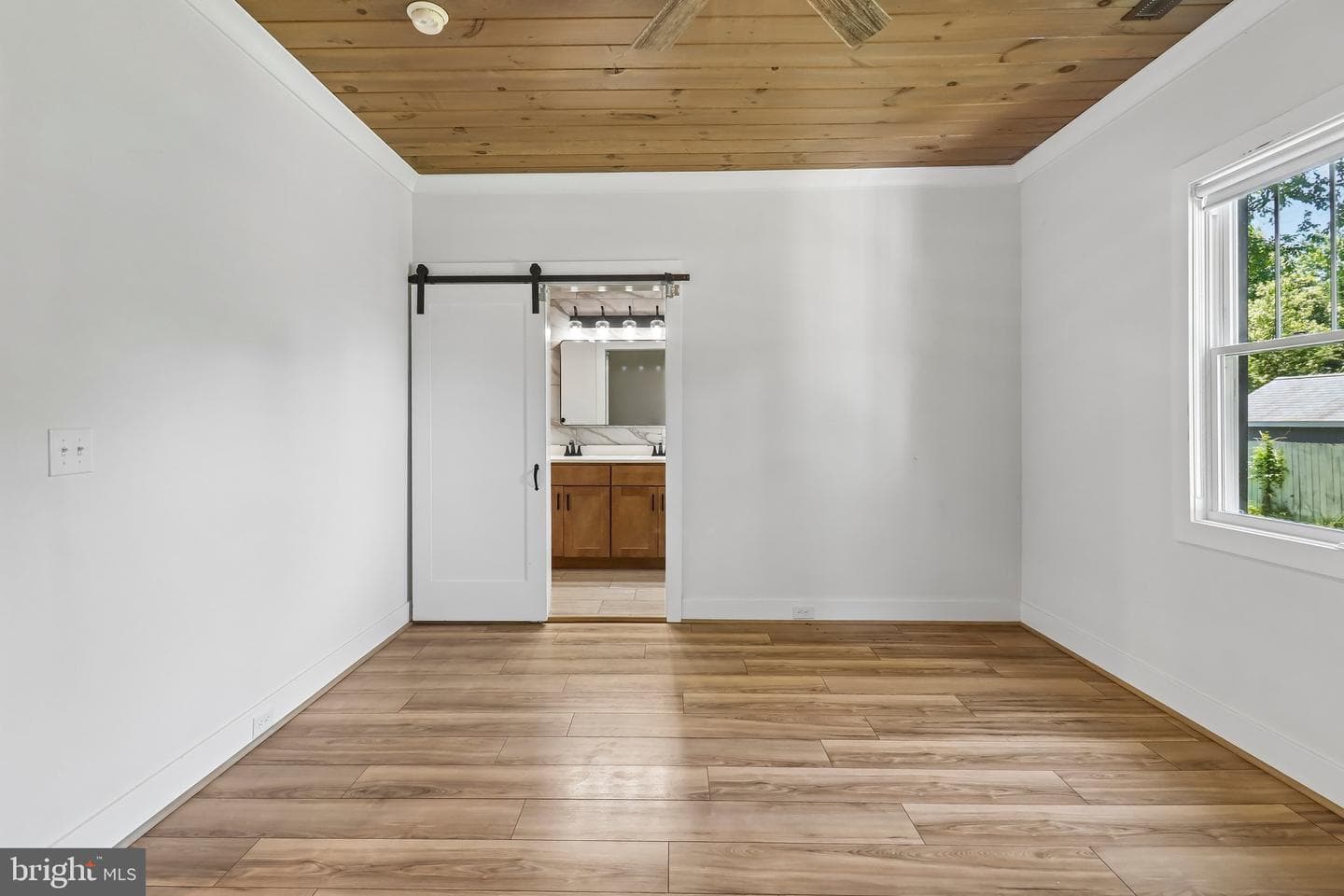 403 Prospect Street photo 43