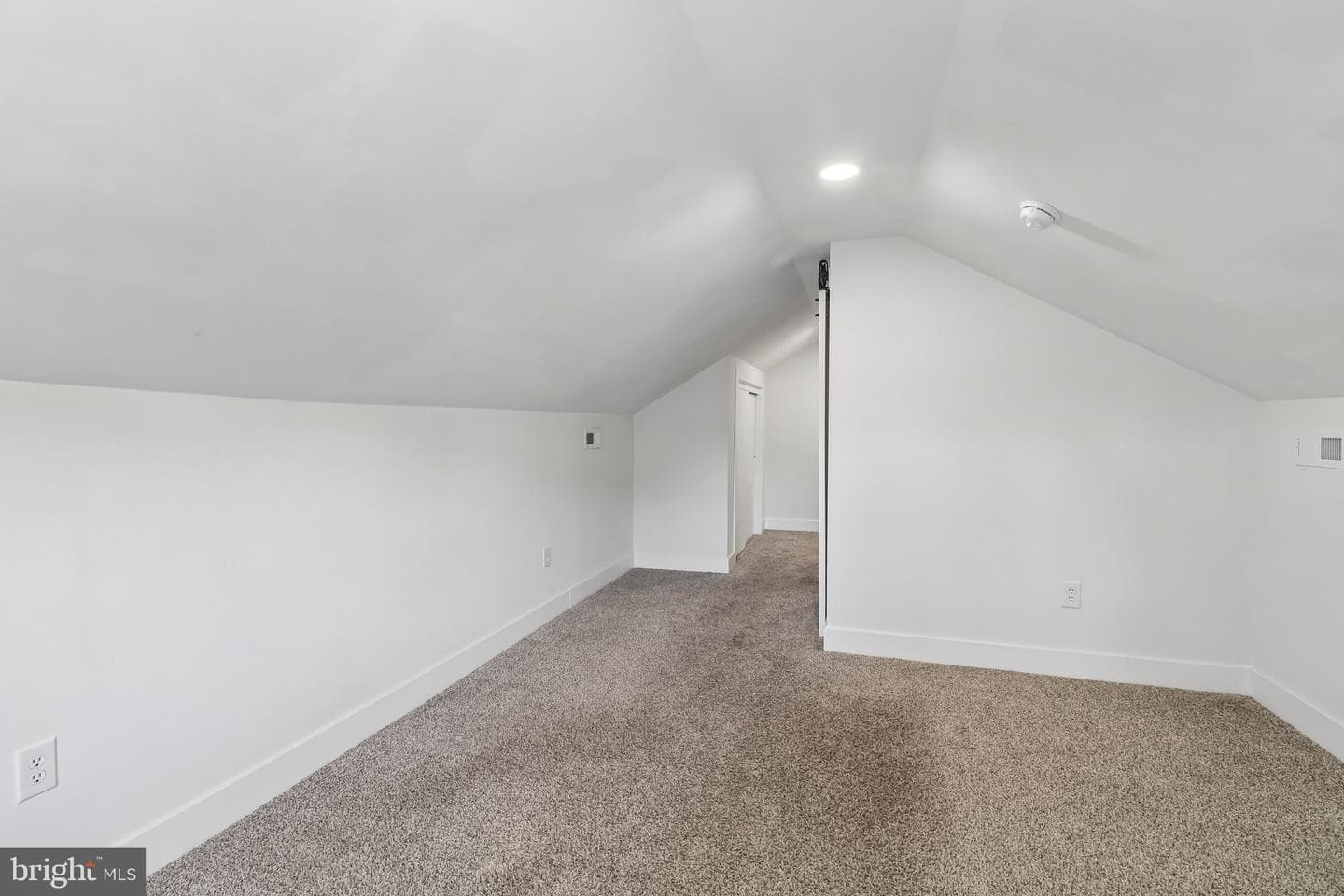 403 Prospect Street photo 52