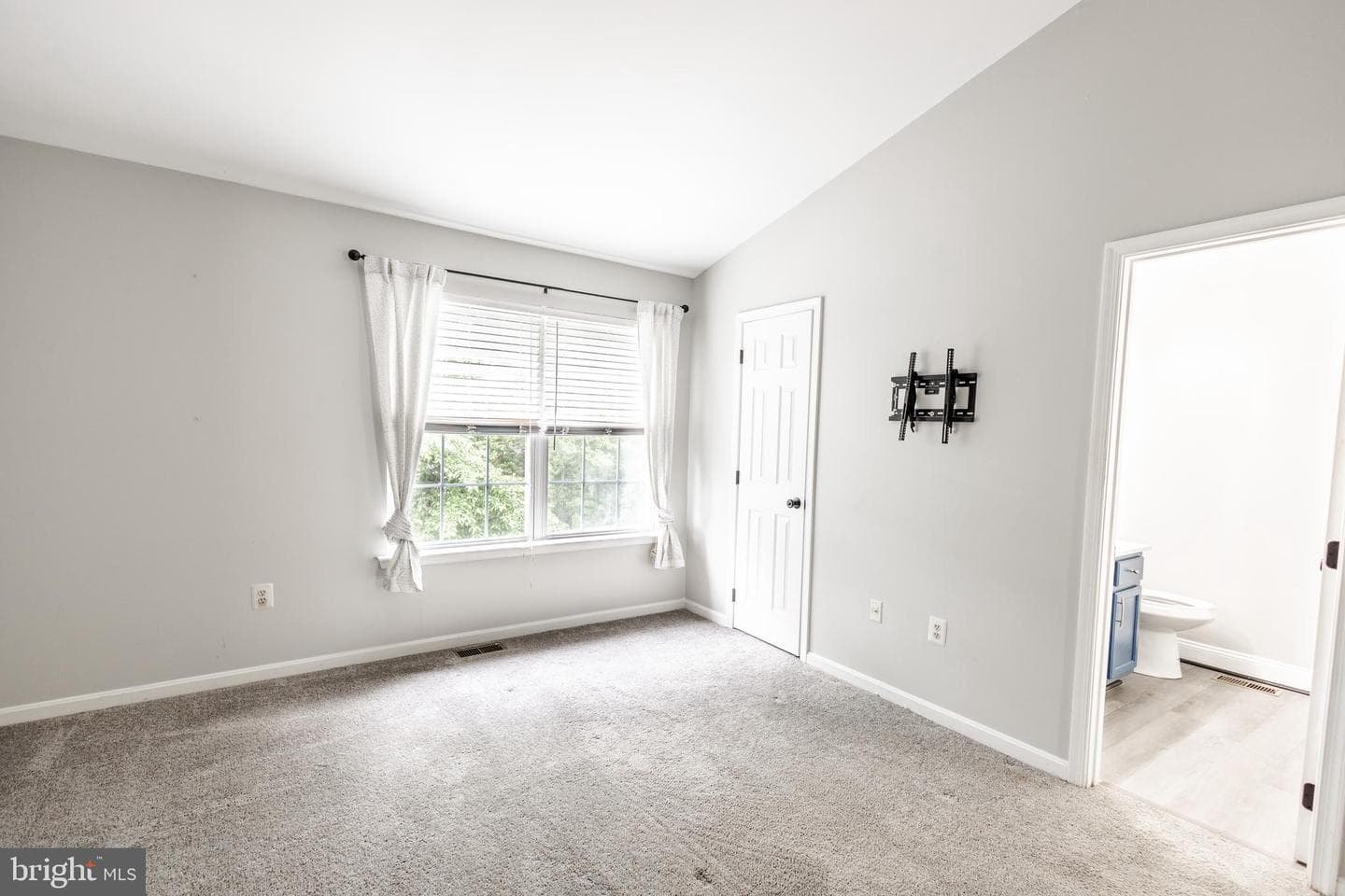 2473 Sagewood Court photo 22