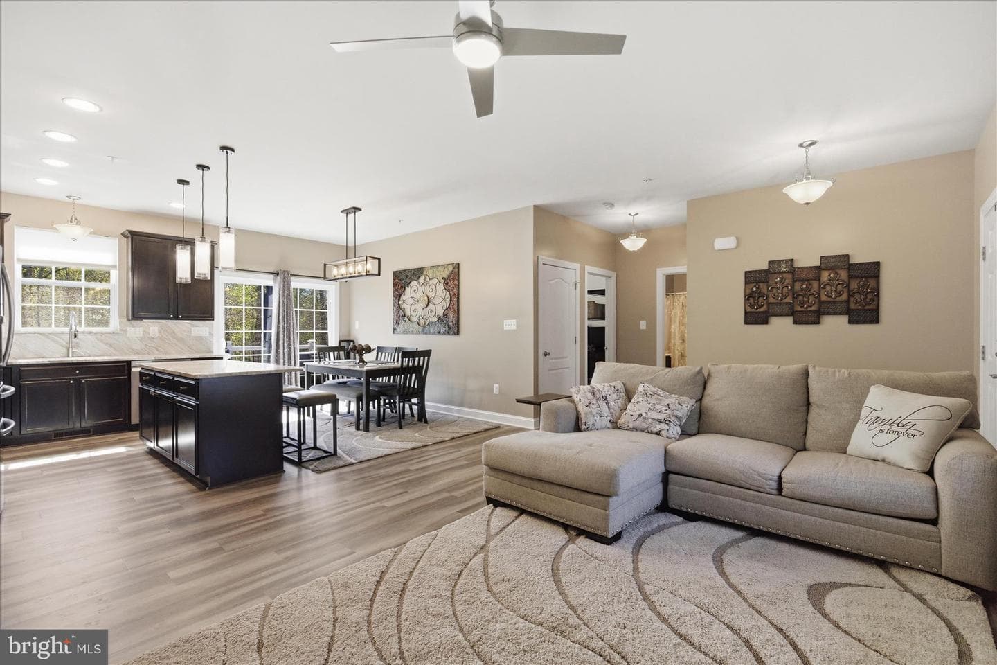 7098 Quicktree Place photo 5