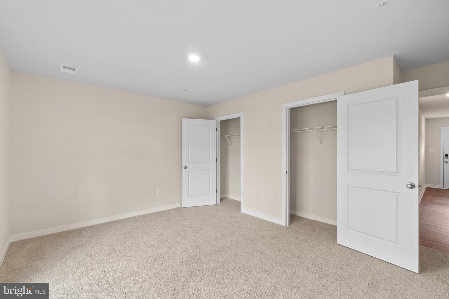 204 Soft Rush Lane photo 8