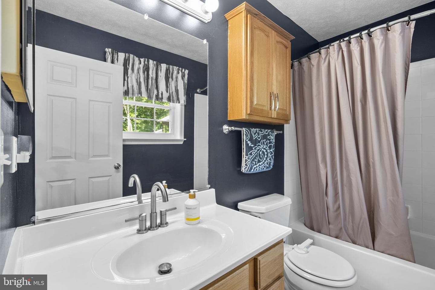 6975 Orchard View Lane photo 13