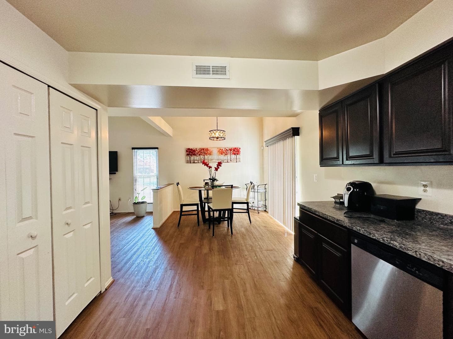 3433 Azalea Place photo 15