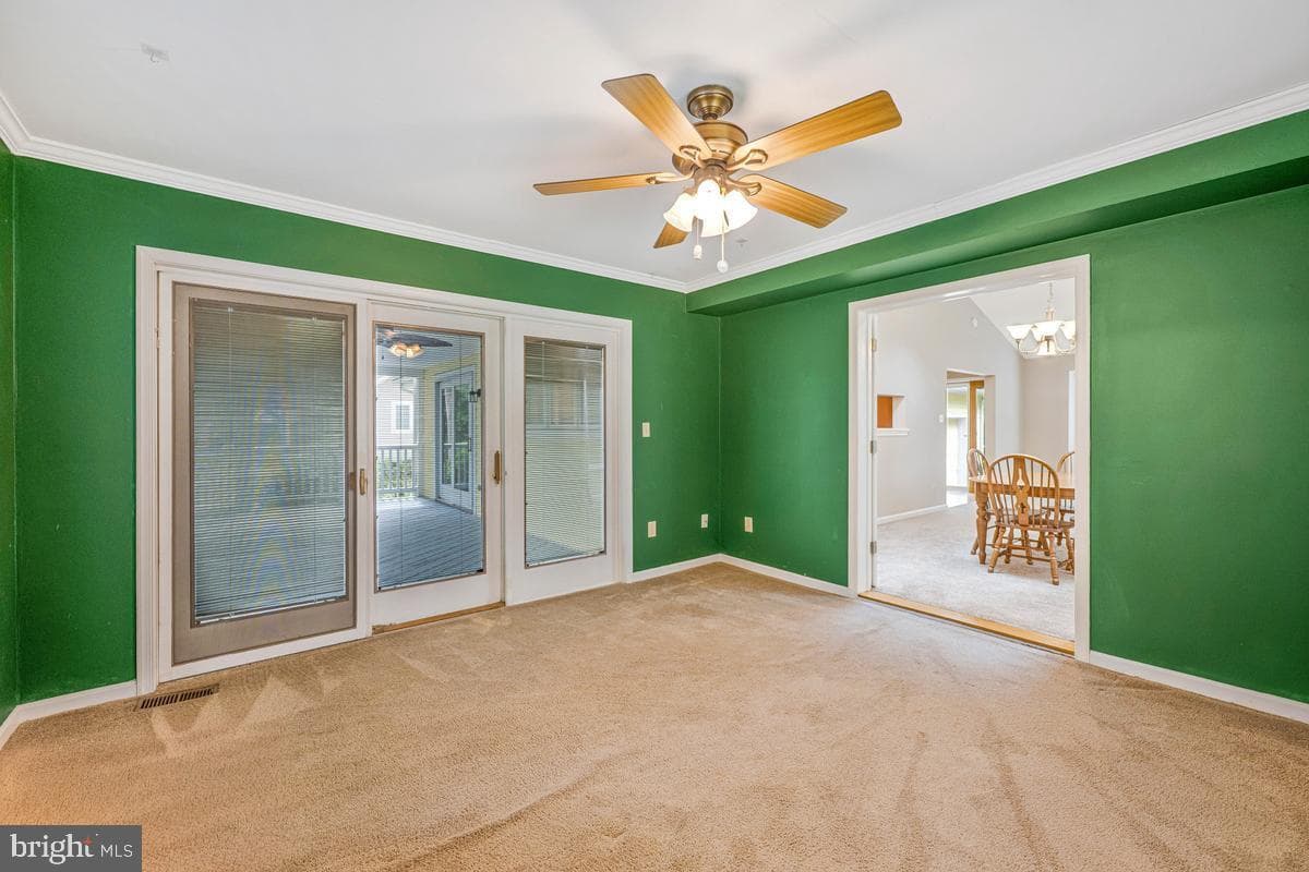 14600 Honeysuckle Way photo 16