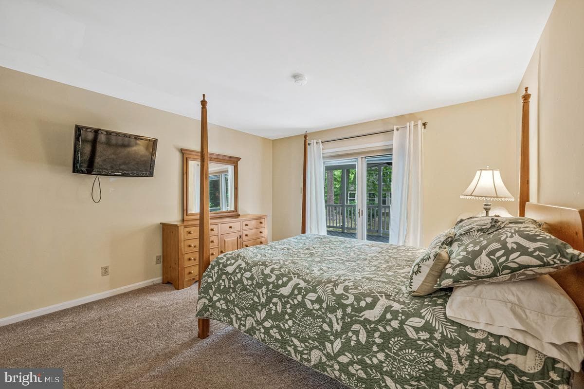 14600 Honeysuckle Way photo 21
