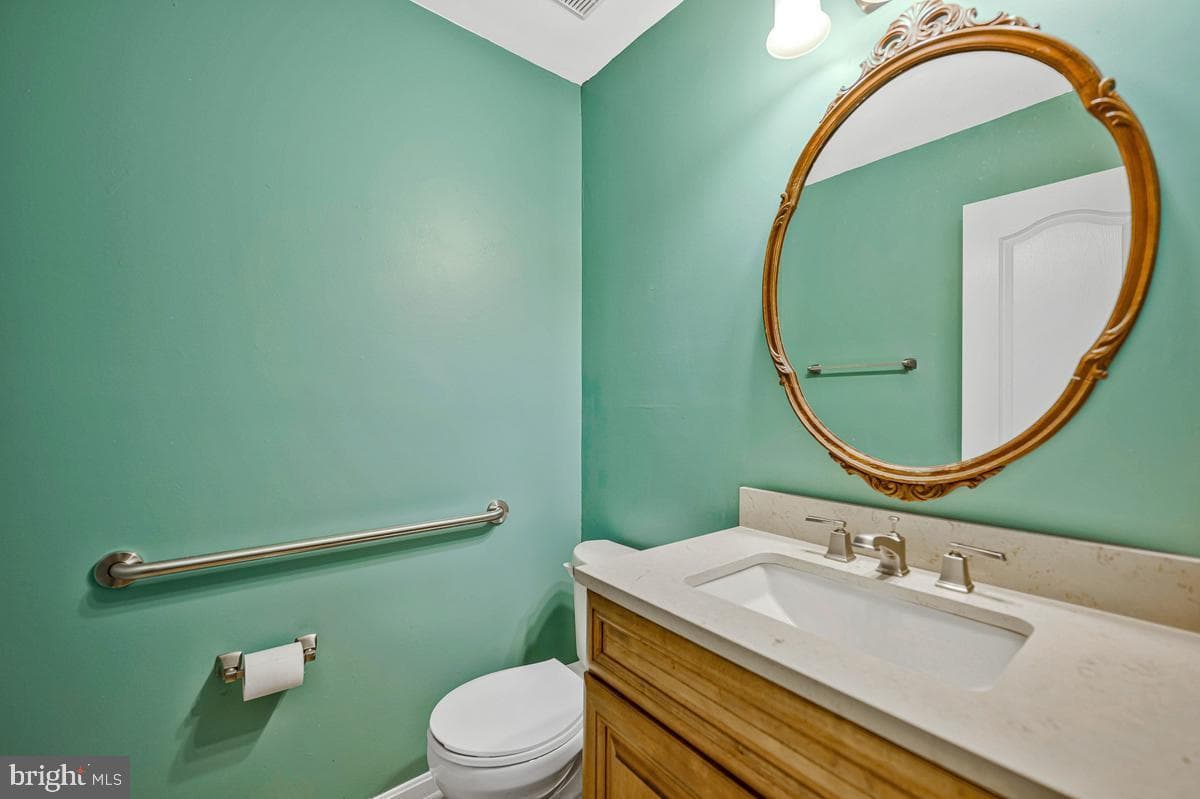 14600 Honeysuckle Way photo 26