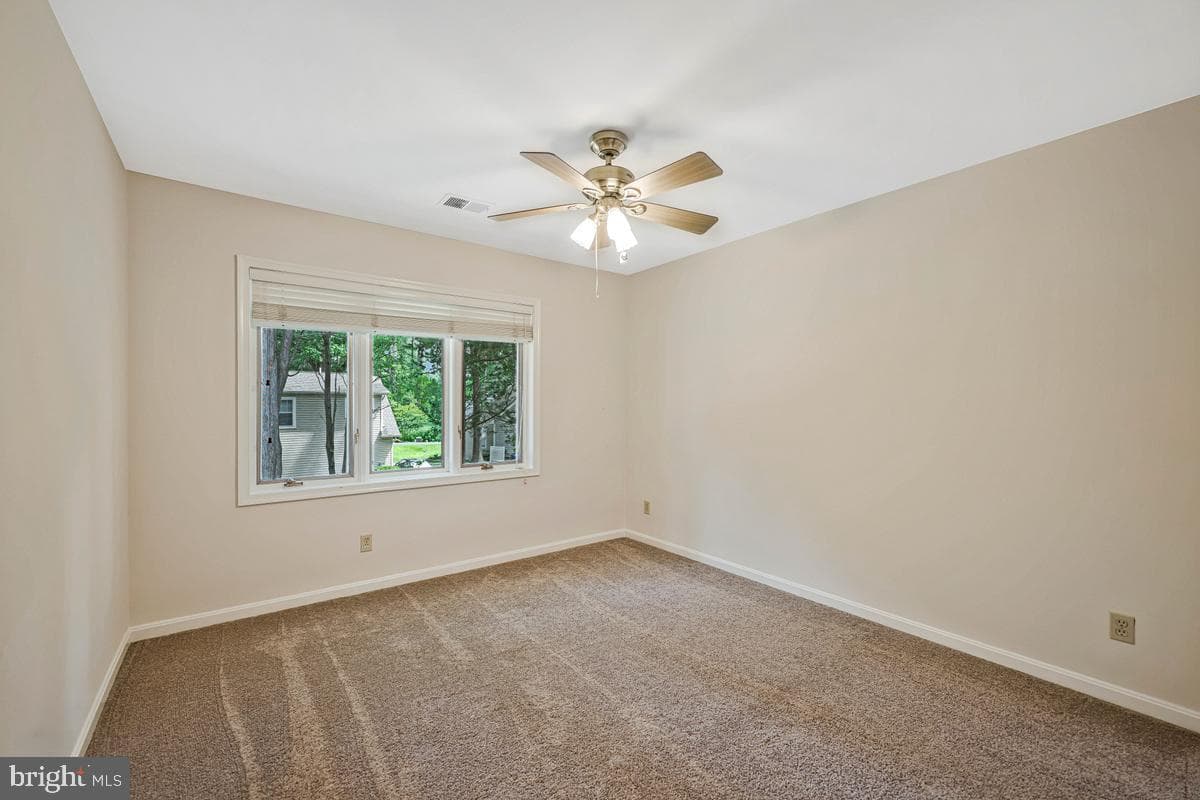 14600 Honeysuckle Way photo 33