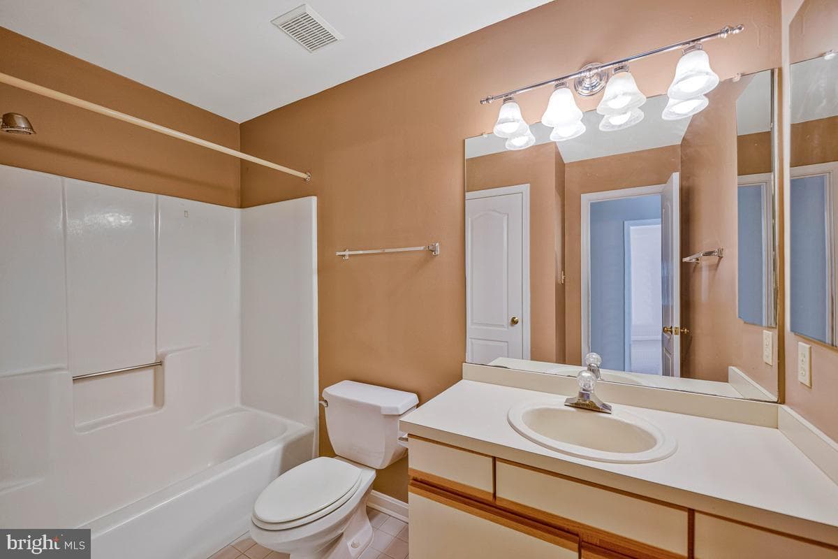 14600 Honeysuckle Way photo 36