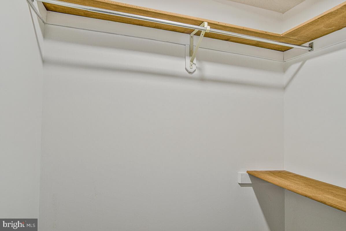 17082 Prince Frederick Road photo 20