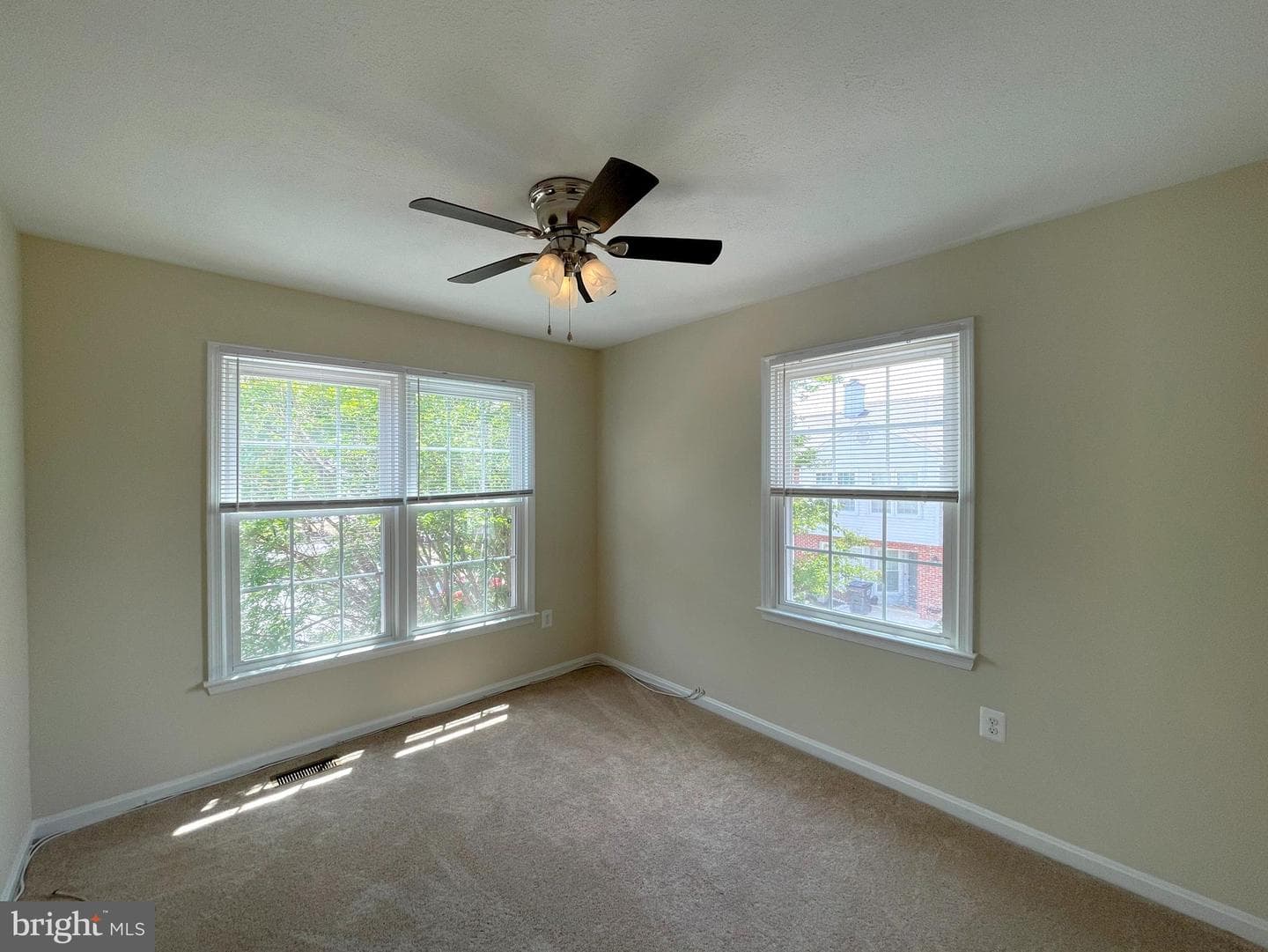 3335 Westdale Court photo 14