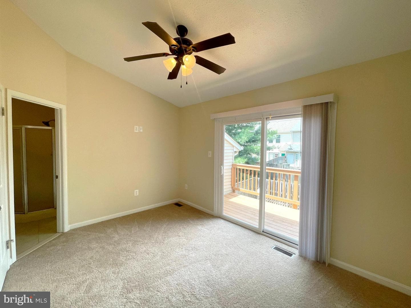 3335 Westdale Court photo 18