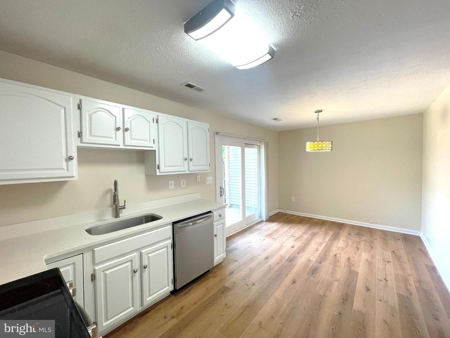 3335 Westdale Court photo 7
