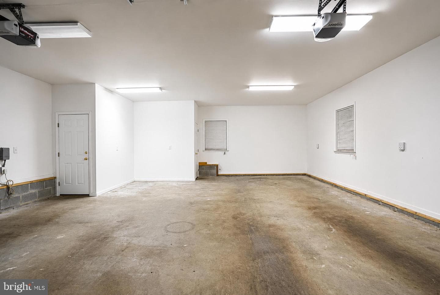 6380 Valley Road photo 47