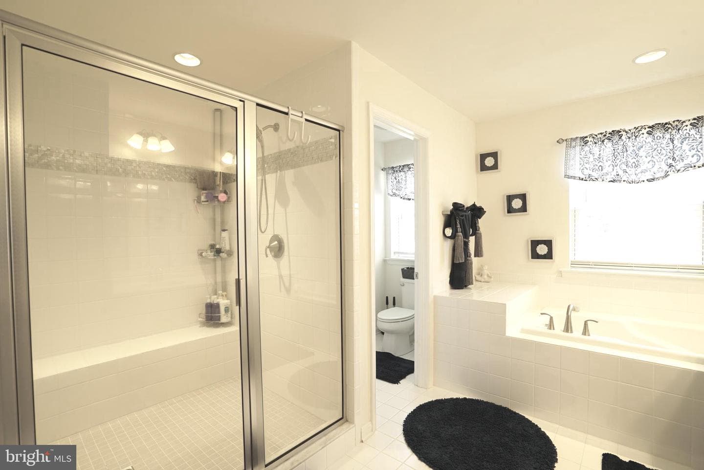 2903 Galahad Court photo 42