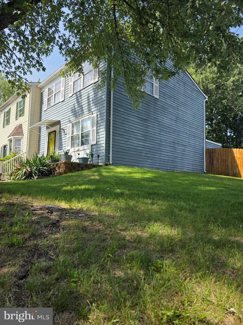 862 Holly Drive photo 13