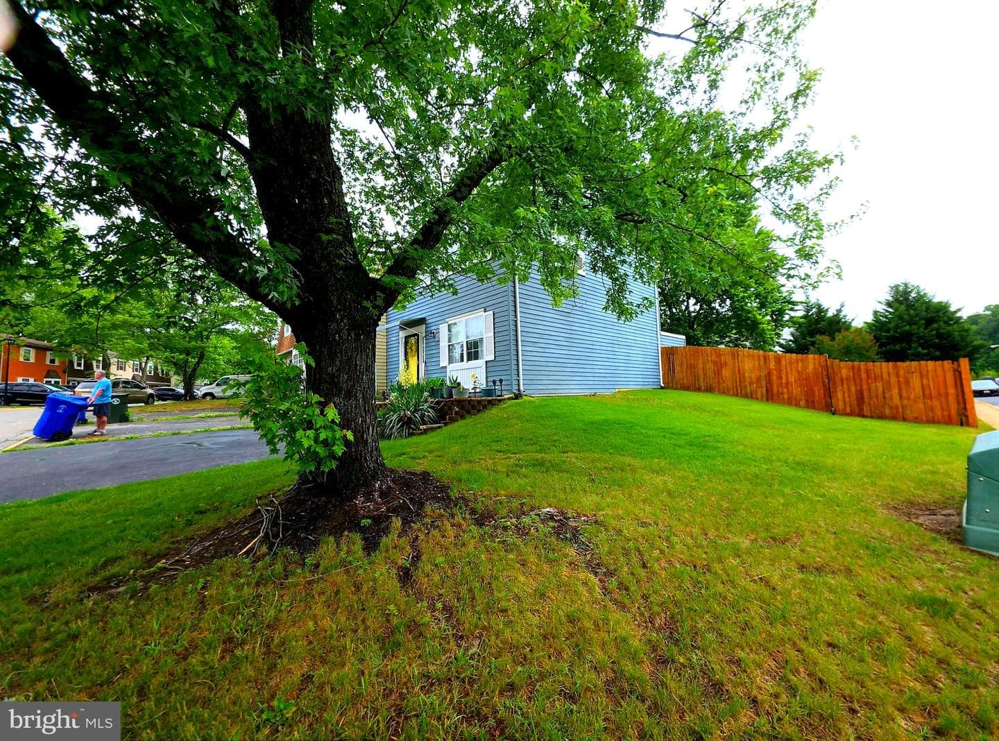 862 Holly Drive photo 14