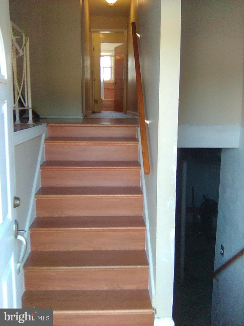 63 Circle Avenue photo 8