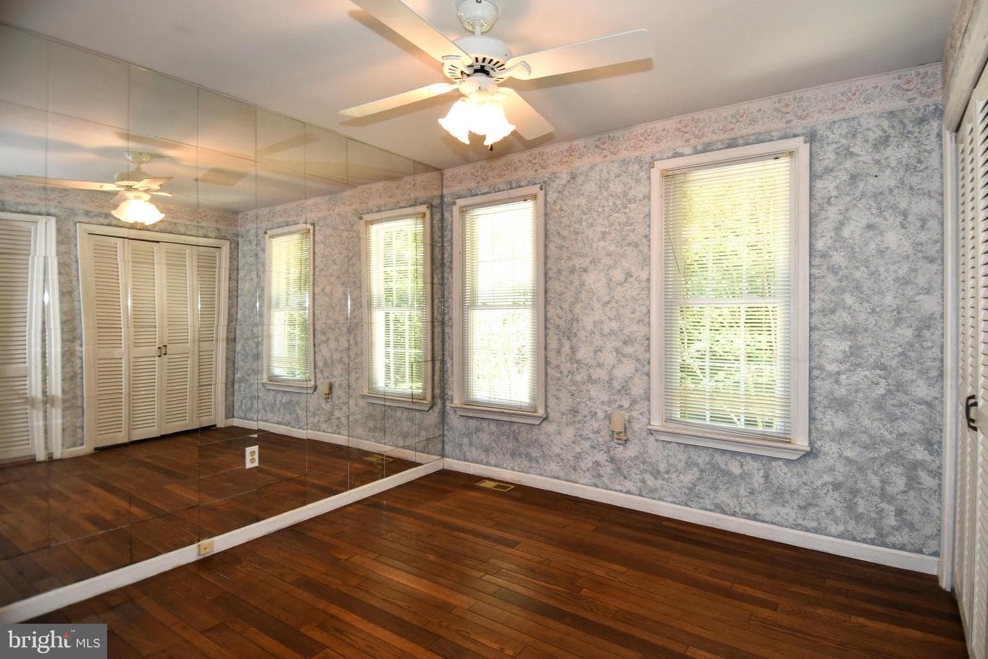 8870 Brook Drive photo 32