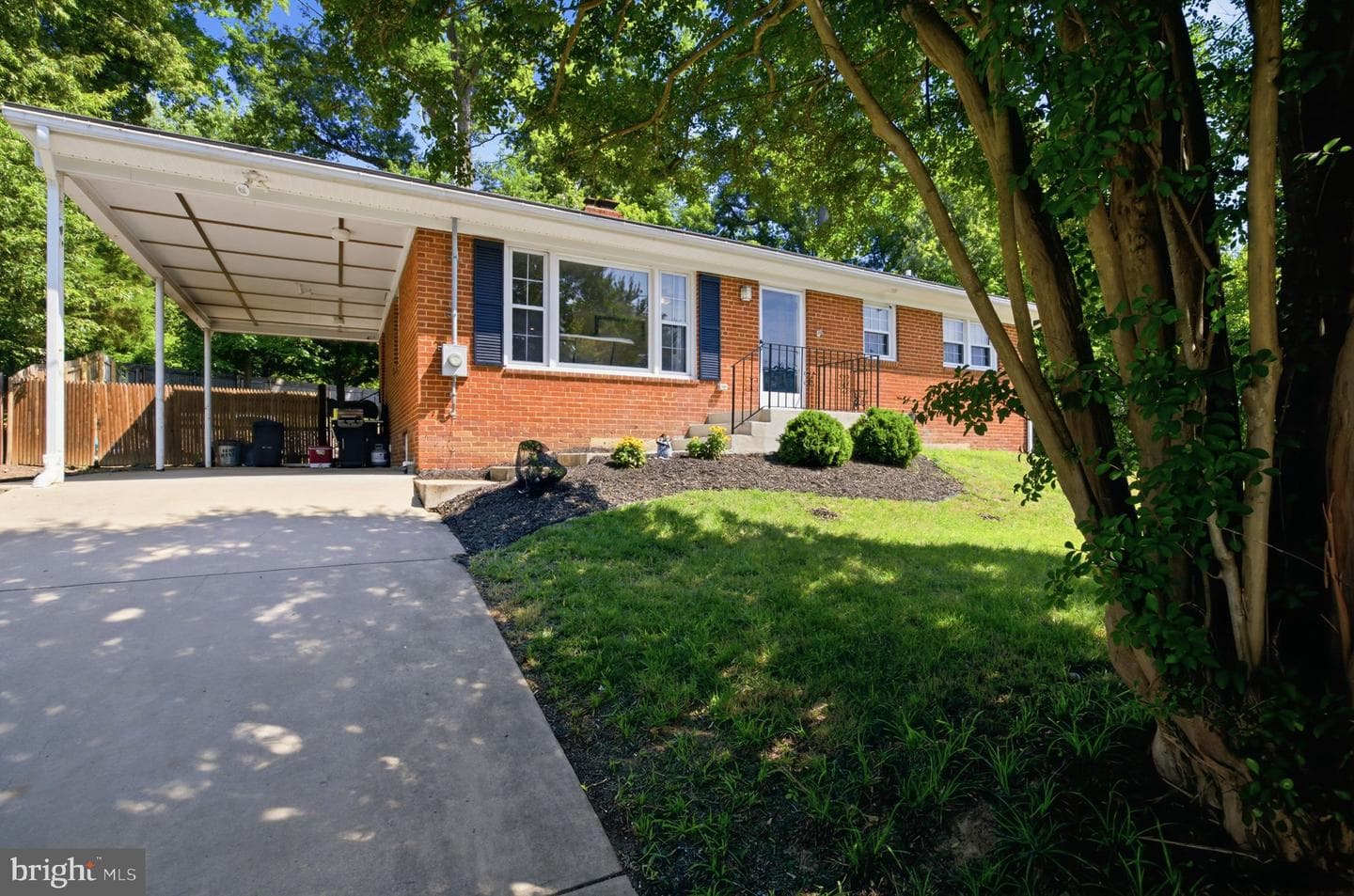 1 Jenkins Drive photo 1