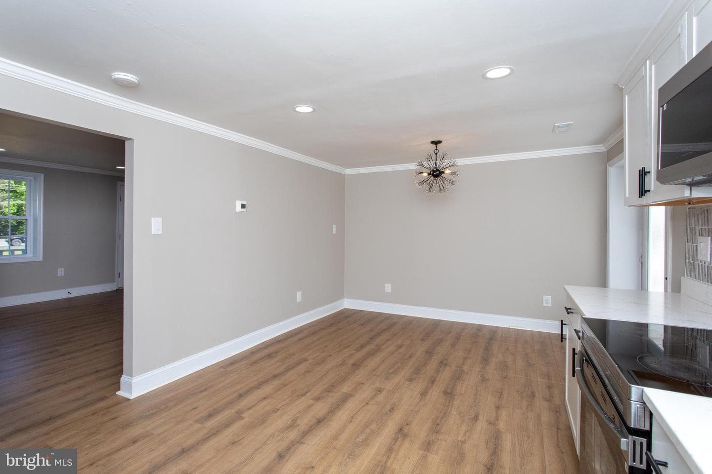 906 Washington Avenue photo 20
