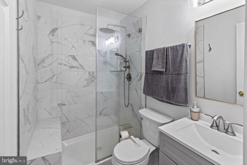 8085 Norwich Court photo 62
