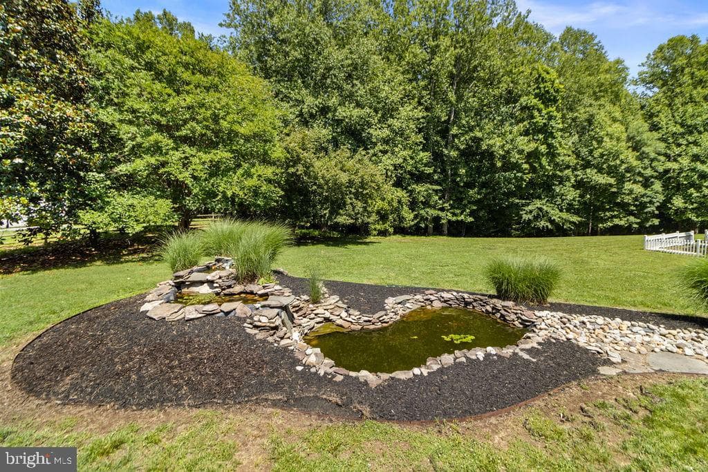 8085 Norwich Court photo 69