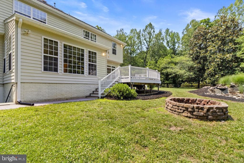 8085 Norwich Court photo 8