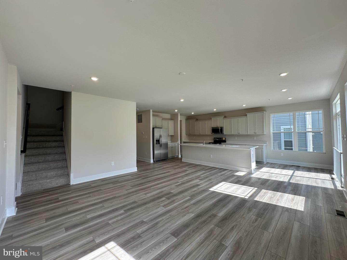5340 Newport Circle photo 13