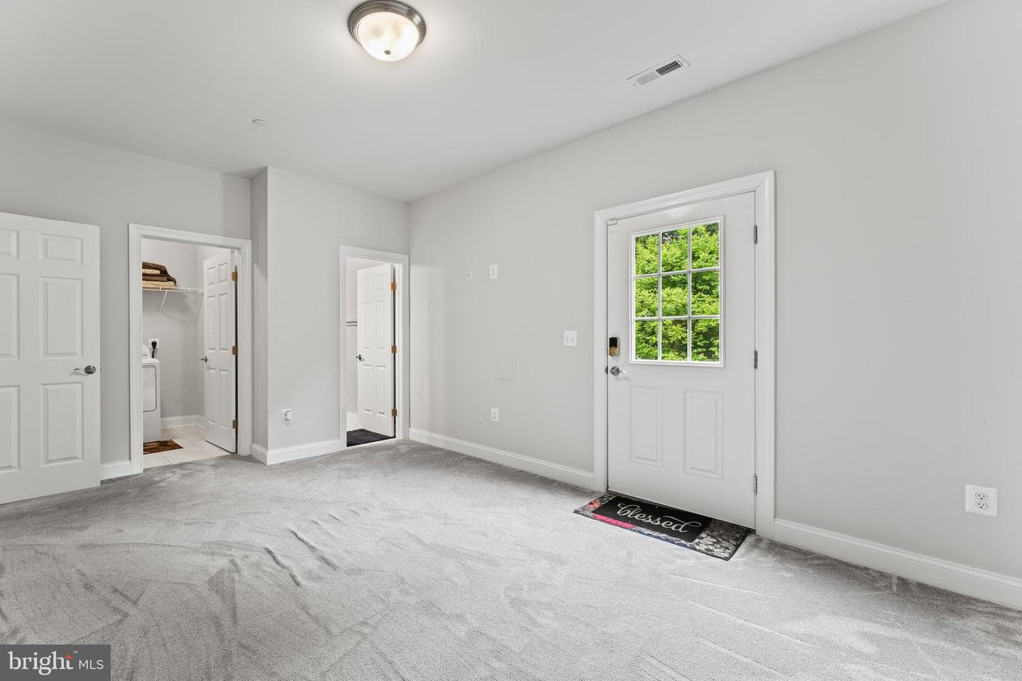 982 Rye Drive photo 8