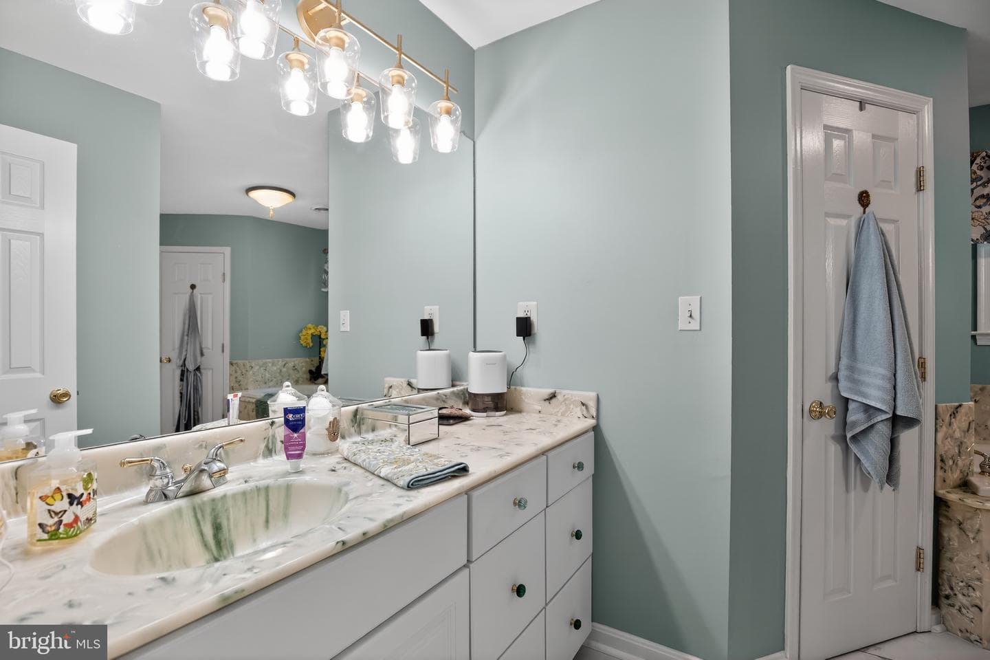 11645 Mount Victoria Road photo 21