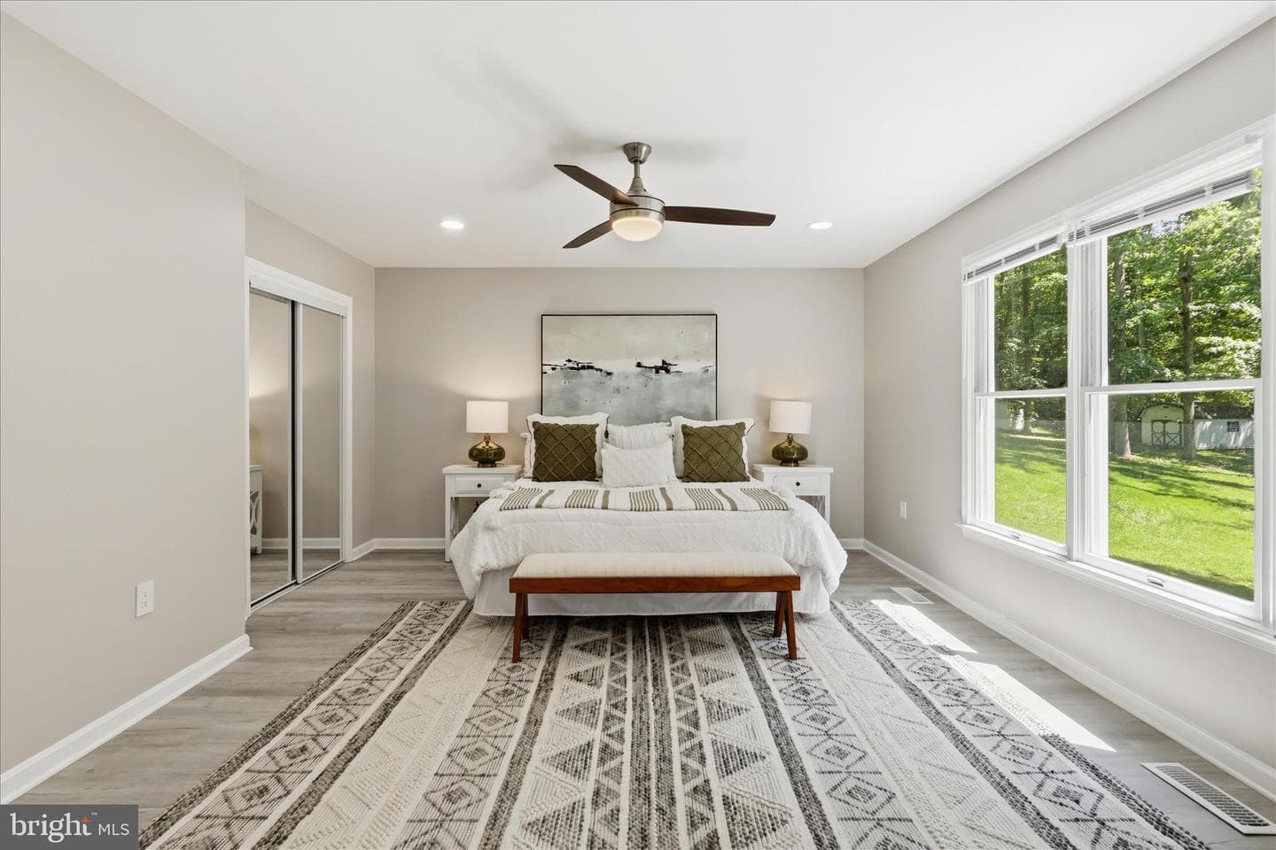 8855 Lowell Road photo 17
