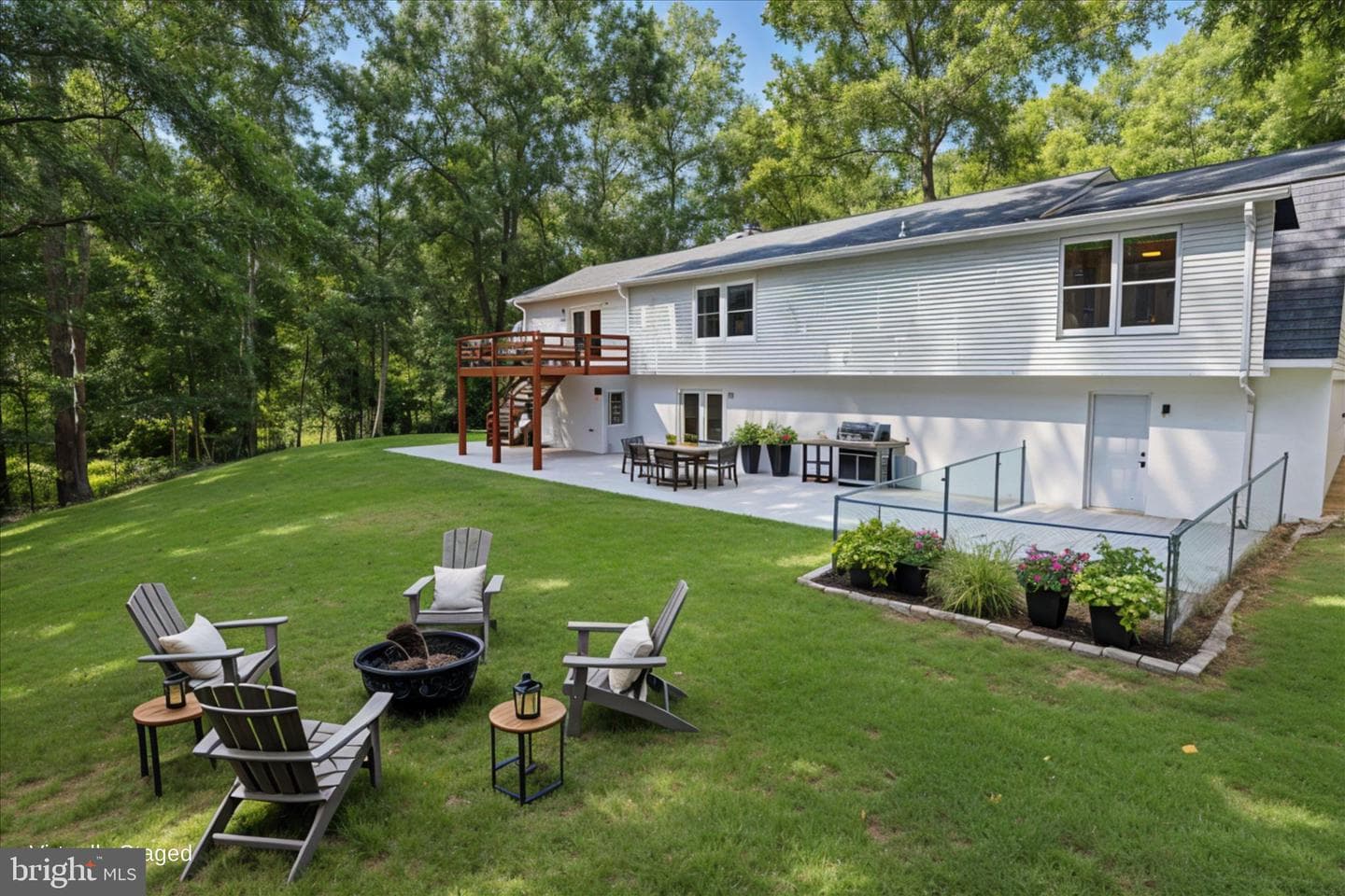 8855 Lowell Road photo 18