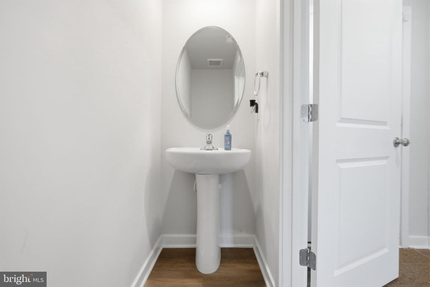 156 Wood Walk Avenue photo 27
