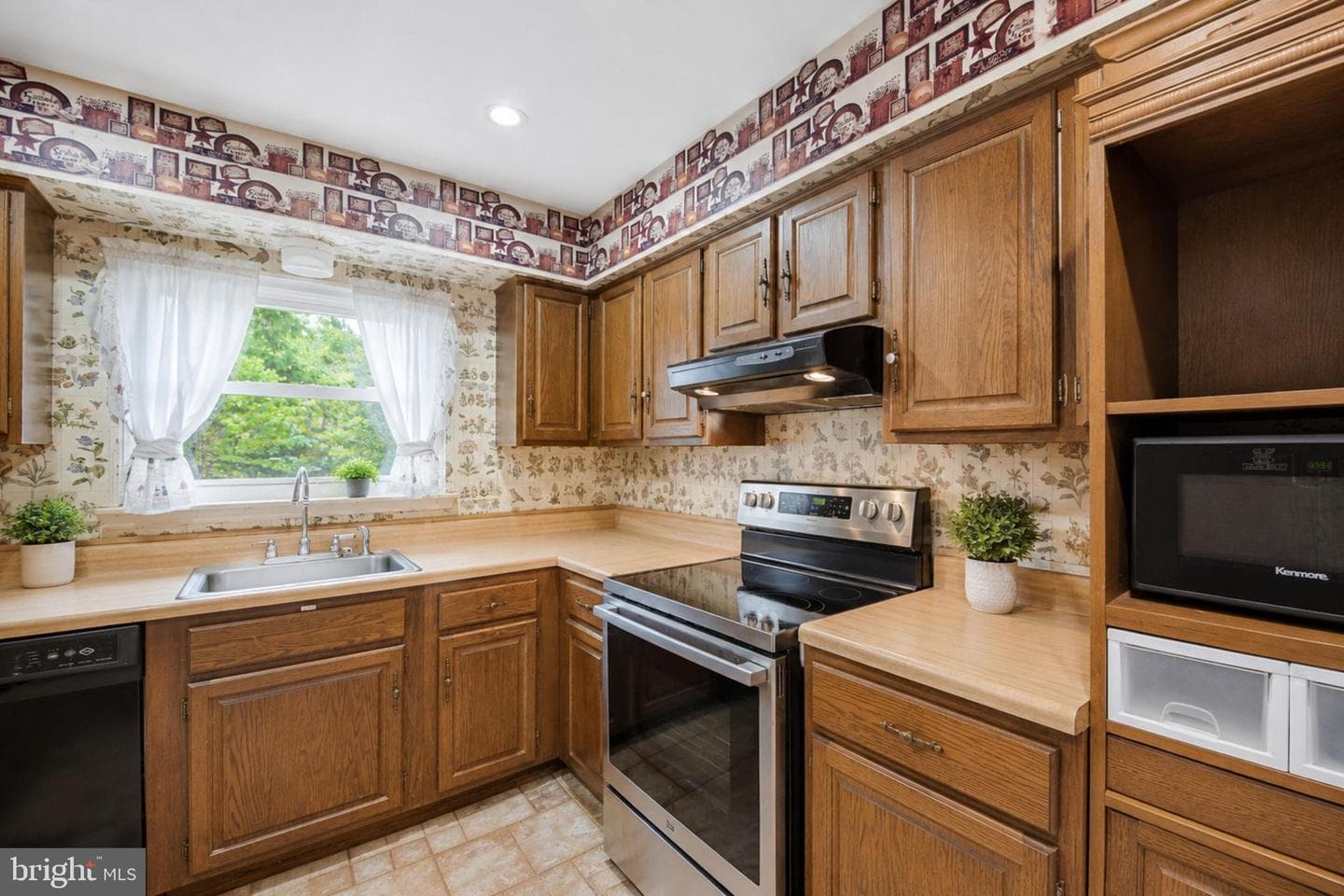 12647 Council Oak Drive photo 5