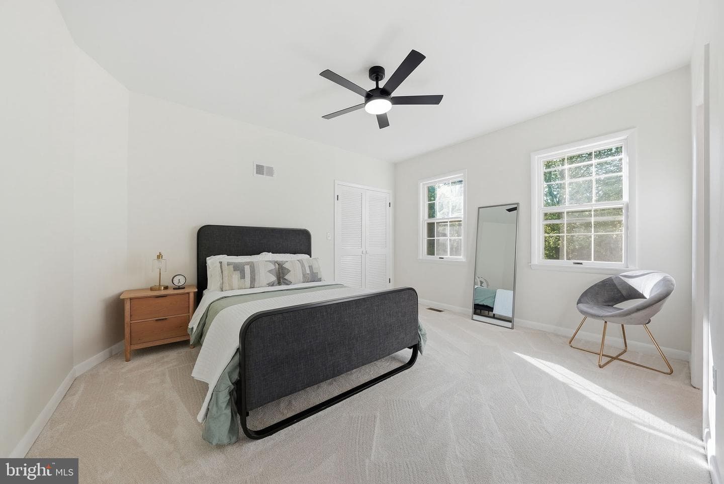 1100 Cataway Place photo 35