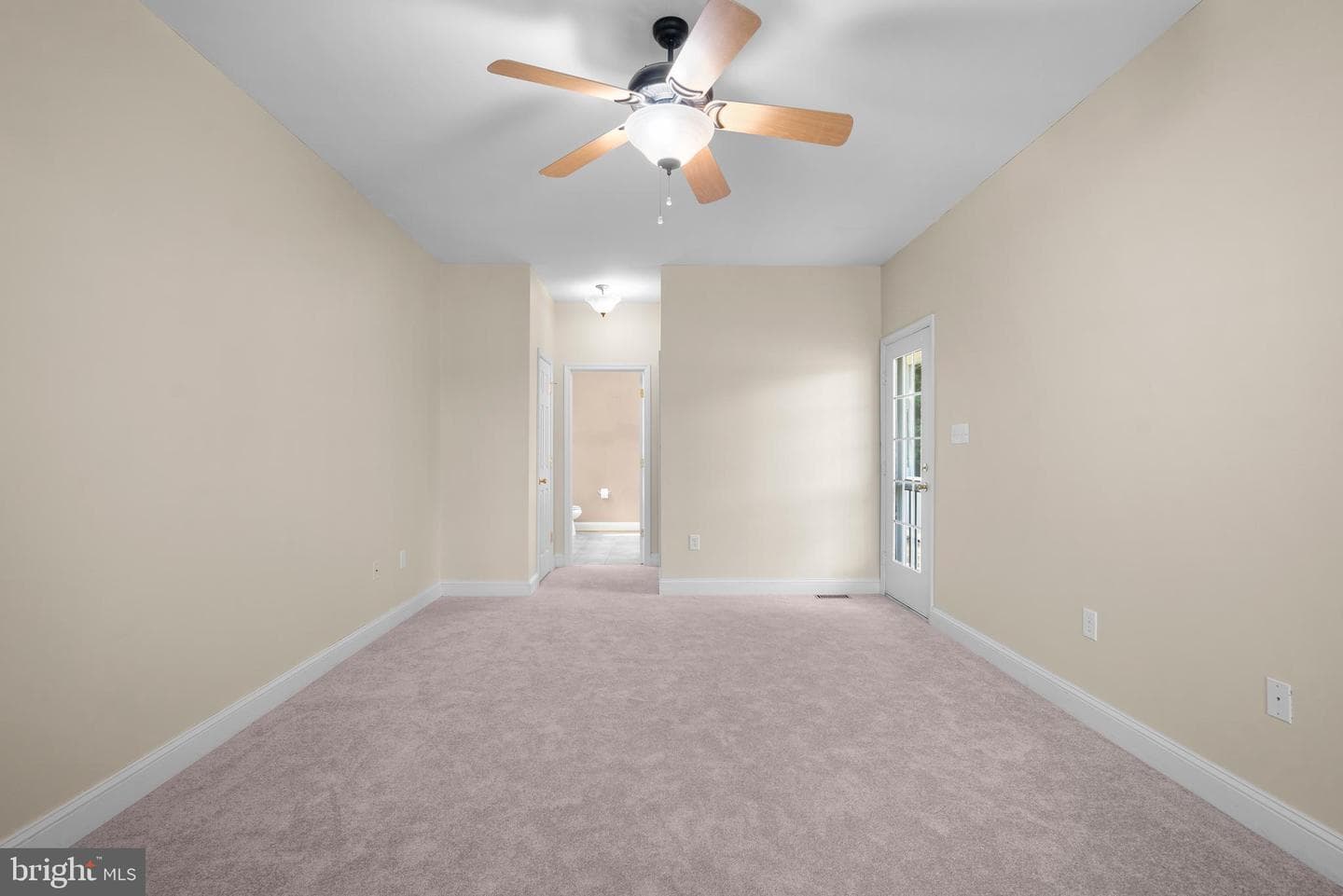 7425 Sandy Bottom Court photo 24