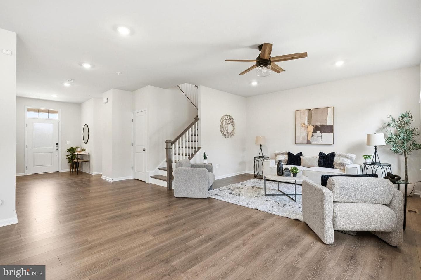 10022 Selkie Lane photo 10