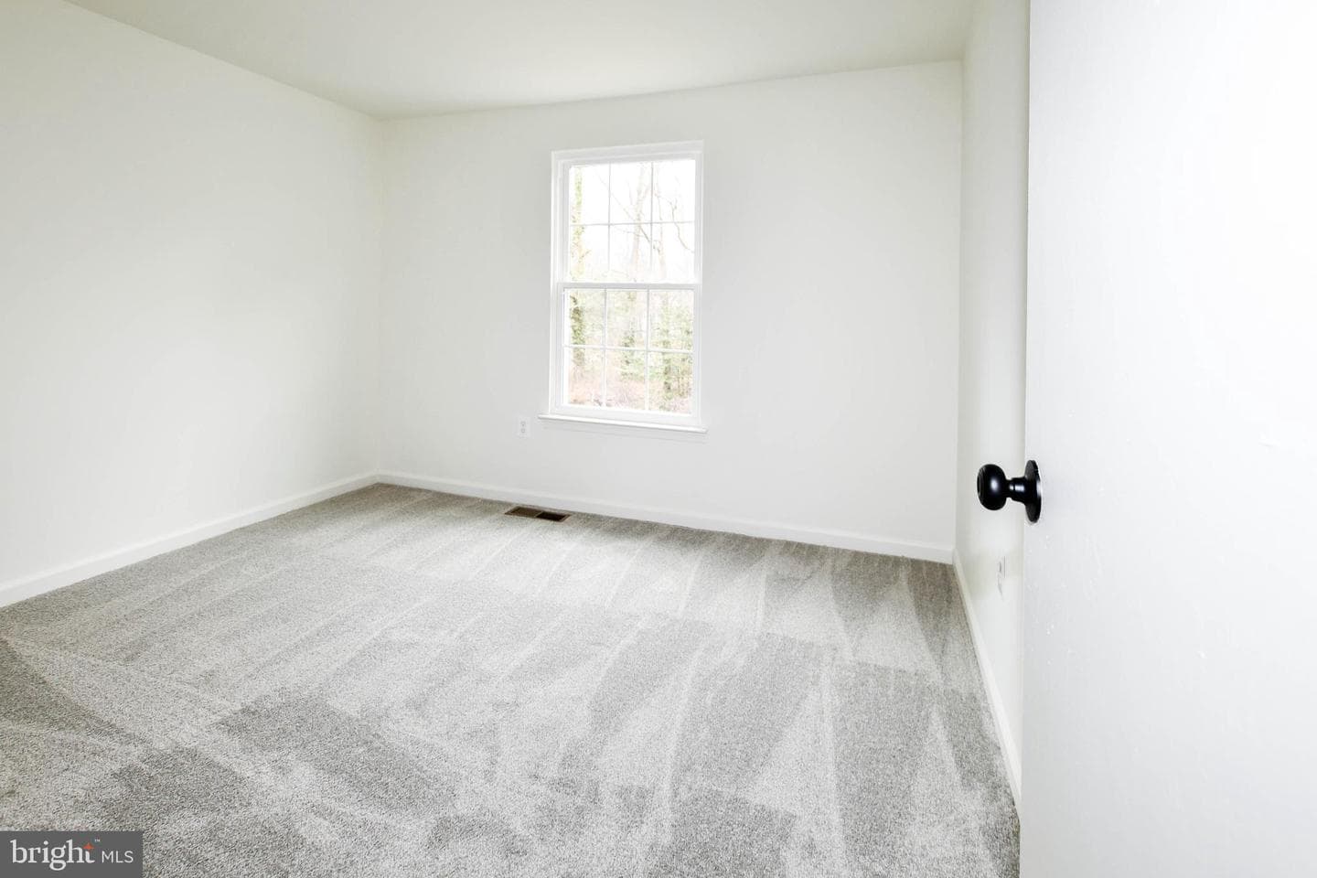 3705 Kempsford Field Place photo 26